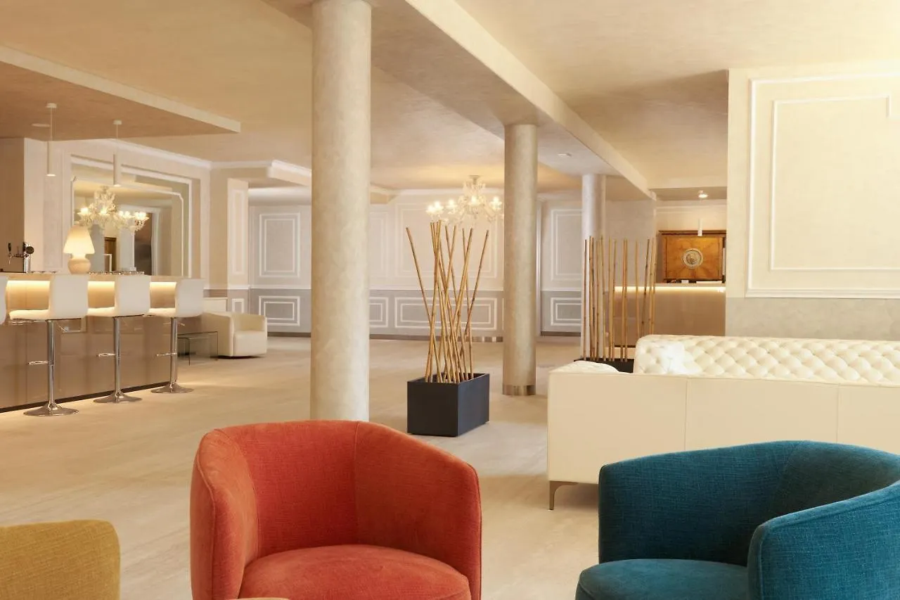 לידו די ג'סולו Hotel Gallia & Resort