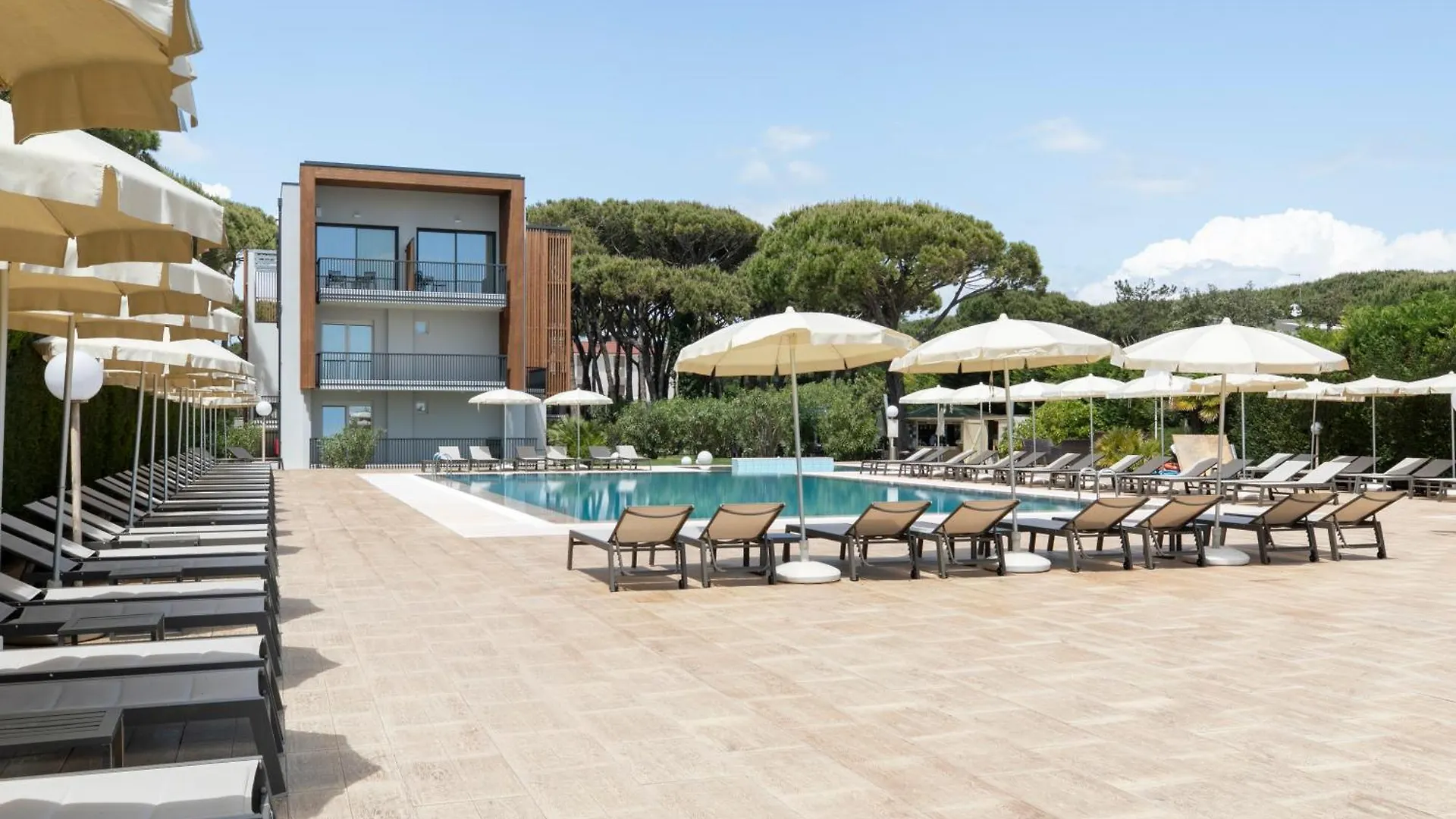Hotel Gallia&Resort Lido di Jesolo 4*,
